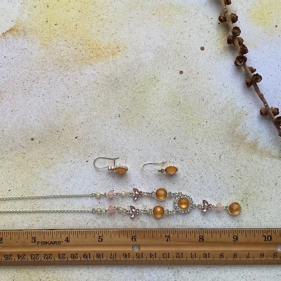 Avon 2007 Pretty Pastel Y Necklace Gift Set - Picture 5 of 10